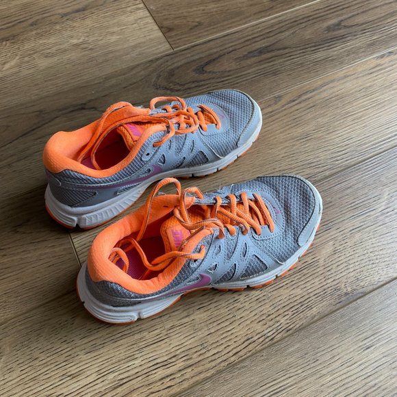 Nike | Running Shoes | Revolution 2 - Picture 2 of 5